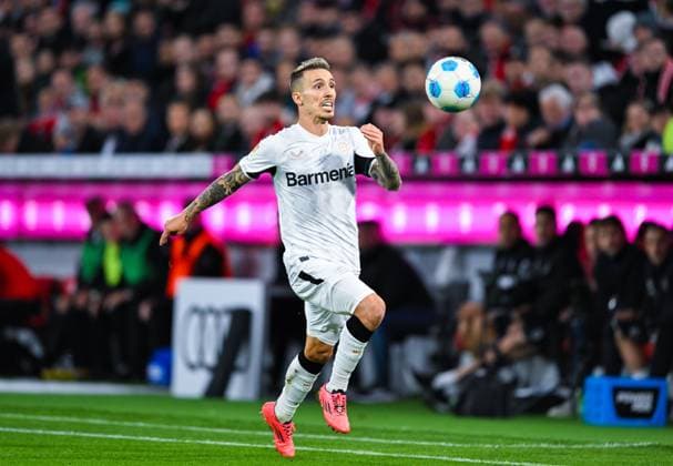 Alejandro Grimaldo Bayer 04 Leverkusen in action, Bundesliga, FC Bayern München v Bayer 04 Leverkusen, Allianz Arena on September 28, 2024 in Munich, Germany Photo by Silas Schueller DeFodi Images Alejandro Grimaldo Bayer 04 Leverkusen controls the ball, Bundesliga, FC Bayern München v Bayer 04 Leverkusen, Allianz Arena on September 28, 2024 in Munich, Germany Photo by Silas Schueller DeFodi Images DFL regulations prohibit any use of photographs as image sequences and or quasi video Defodi 738 738 FCBLEV 20240928 206 Defodi-738 DFL regulations prohibit any use of photographs as image sequences and or quasi-video.