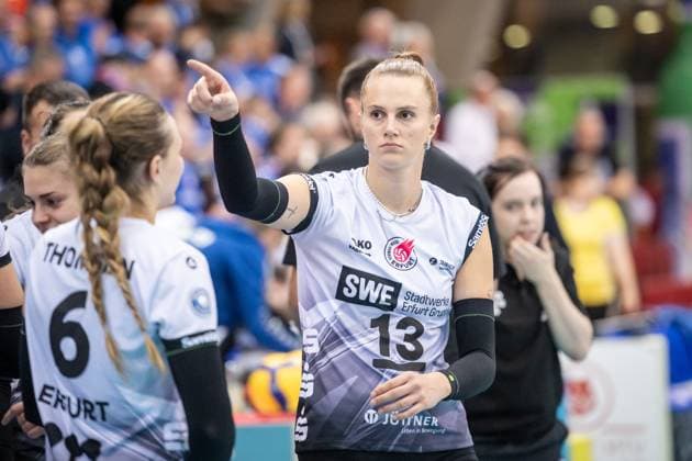Lara Darowski Schwarz Weiss Erfurt, 13 GER, Allianz MTV Stuttgart vs Schwarz Weiss Erfurt, Volleyball Bundesliga, VBL, Season 2024 2025, 28 09 2024 GER, Allianz MTV Stuttgart vs Schwarz Weiss Erfurt, Volleyball Bundesliga, VBL, Season 2024 2025, 28 09 2024 Stuttgart Copyright: xSandyxDinkelackerx EP_SDR