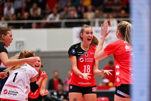 1 Volleyball Bundesliga Women, Dresdner SC vs Ladies in Black Aachen 28 09 2024 Sarah Straube Dresdner SC, 18 1 Volleyball Bundesliga Women, Dresdner SC vs Ladies in Black Aachen on 28 09 2024 at Margon Arena Dresden Copyright: xBEAUTIFULxSPORTS Hoepnerx