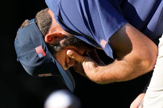 September 28, 2024, Montreal, Pq, Canada: United States team member Scottie Scheffler reacts after missing a putt on the 5th hole during their fourth round foursomes match at the Presidents Cup golf tournament at Royal Montreal Golf Club in Montreal Saturday, Sept. 28, 2024. Scottie Scheffler,  - ZUMAc35_ 20240928_zaf_c35_129 Copyright: xFrankxGunnx