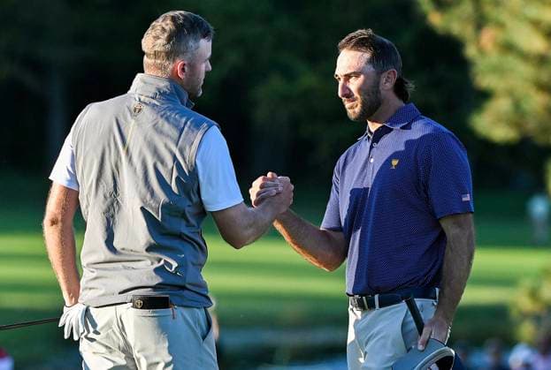 September 28, 2024, Montreal, Pq, Canada: International team member Taylor Pendrith of Canada, left, shakes hands with United States team member Max Homa following their fourth round foursome match at the Presidents Cup golf tournament at the Royal Montreal Golf Club in Montreal, Saturday, Sept. 28, 2024. Max Homa, Taylor Pendrith, - ZUMAc35_ 20240928_zaf_c35_174 Copyright: xGrahamxHughesx