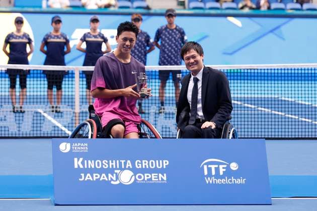 September 29, 2024, Tokyo, Japan: Tokito ODA (JPN) poses for the cameras after winning the Wheelchair Men s Singles final match against Gustavo FERNANDEZ (ARG) during the Kinoshita Group Japan Open Tennis Championships 2024 at the Ariake Colosseum. This is the longest-running ATP, Tennis Herren Tour tournament in Asia, first held in 1972. The tournaments run from September 23 to October 1st. Oda won 6 3, 6 4. Tokyo Japan - ZUMAm191 20240929_aap_m191_005 Copyright: xRodrigoxReyesxMarinx