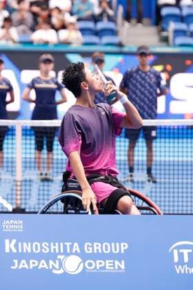 September 29, 2024, Tokyo, Japan: Tokito ODA (JPN) poses for the cameras after winning the Wheelchair Men s Singles final match against Gustavo FERNANDEZ (ARG) during the Kinoshita Group Japan Open Tennis Championships 2024 at the Ariake Colosseum. This is the longest-running ATP, Tennis Herren Tour tournament in Asia, first held in 1972. The tournaments run from September 23 to October 1st. Oda won 6 3, 6 4. Tokyo Japan - ZUMAm191 20240929_aap_m191_011 Copyright: xRodrigoxReyesxMarinx