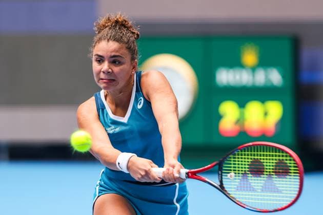 BEIJING, CHINA - SEPTEMBER 28: Jasmine Paolini of Italy competes in the Women s Singles Round of 64 match against Clara Tauson of Denmark on day six of 2024 China Open at National Tennis Center on September 28, 2024 in Beijing, China.  Copyright: xVCGx 111520850035
