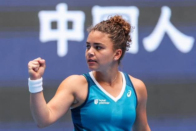 BEIJING, CHINA - SEPTEMBER 28: Jasmine Paolini of Italy reacts in the Women s Singles Round of 64 match against Clara Tauson of Denmark on day six of 2024 China Open at National Tennis Center on September 28, 2024 in Beijing, China.  Copyright: xVCGx 111520850032