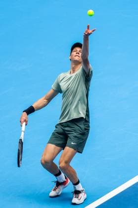 BEIJING, CHINA - SEPTEMBER 28: Jannik Sinner of Italy competes in the Men s Singles Round of 16 match against Roman Safiullin of Russia on day six of 2024 China Open at National Tennis Center on September 28, 2024 in Beijing, China.  Copyright: xVCGx 111520849682
