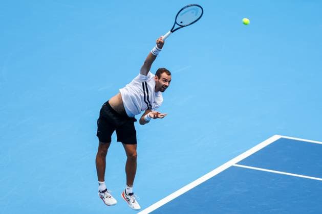 BEIJING, CHINA - SEPTEMBER 28: Roman Safiullin of Russia competes in the Men s Singles Round of 16 match against Jannik Sinner of Italy on day six of 2024 China Open at National Tennis Center on September 28, 2024 in Beijing, China.  Copyright: xVCGx 111520849672