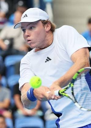 September 29, 2024, Tokyo, Japan - Alex Michelsen of the United States retuens the ball against Tomas Machac of Czech Republic at the quarter-final match of the Japan Open Tennis championships at the Ariake Colosseum in Tokyo on Sunday, September 29, 2024. (photo by Yoshio Tsunoda AFLO) Noxthirdxpartyxsales  (0765583187st)