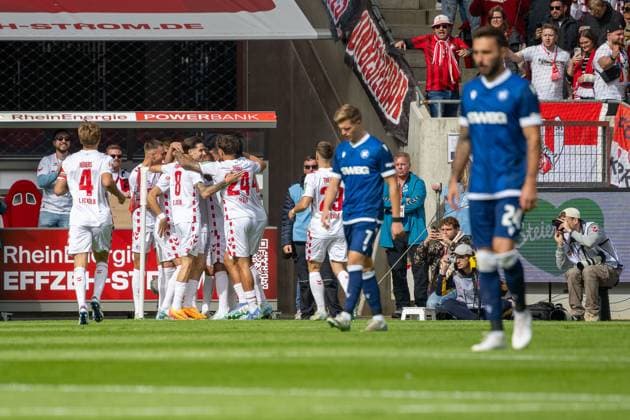 29 09 2024, Soccer 2 Bundesliga, Season 2024 2025, Matchday 07, 1 FC Koeln vs Karlsruher SC at RheinEnergieStadion in Cologne The Koeln players cheer the goal to 1 0 Important note According to the regulations of the DFL German Football League or the DFB German Football Association, it is prohibited to use or have used photographs taken in the stadium and or from the match in the form of sequential images and or video-like photo series Photo Kirchner Media TH Copyright: xKirchner-Media THx