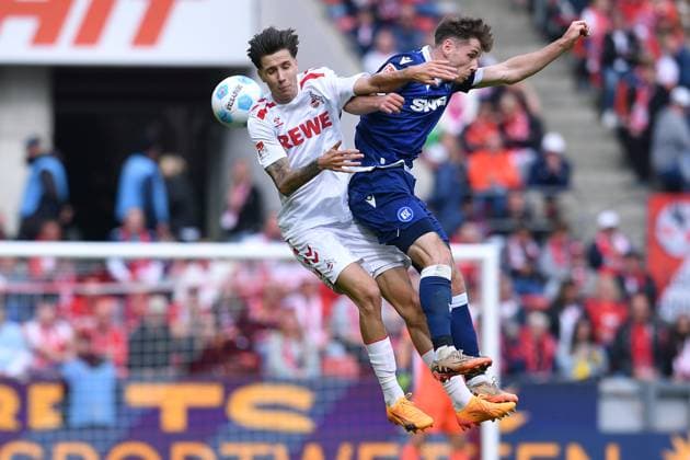 Soccer 2 Bundesliga 7 Matchday 1 FC Köln Karlsruher SC on 29 09 2024 at RheinEnergieStadion in Cologne Denis Huseinbasic Köln , left Leon Jensen Karlsruhe , right DFL regulations prohibit any use of photographs as image sequences and or quasi video xRx