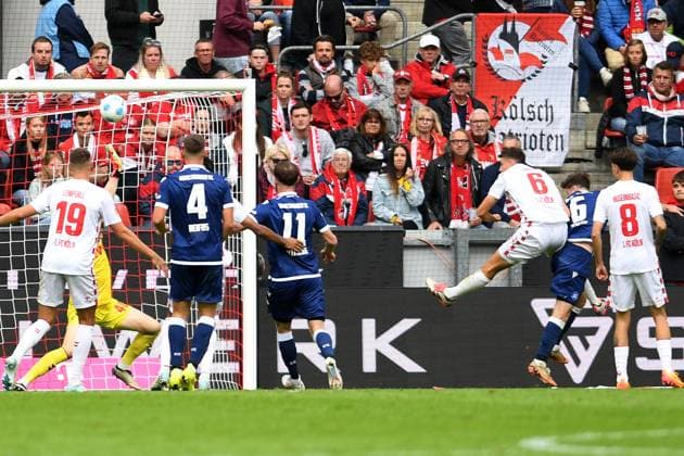 Leon Jensen Karlsruher SC scores his team™s third goal during the 2 Bundesliga match between 1 FC Köln and Karlsruher SC at RheinEnergieStadion on September 29, 2024 in Cologne, Germany Photo by Ralf Treese DeFodi Images Leon Jensen Karlsruher SC scores his team™s third goal during the 2 Bundesliga match between 1 FC Köln and Karlsruher SC at RheinEnergieStadion on September 29, 2024 in Cologne, Germany Photo by Ralf Treese DeFodi Images DFB DFL REGULATIONS PROHIBIT ANY USE OF PHOTOGRAPHS AS IMAGE SEQUENCES AND OR QUASI VIDEO Defodi 521 KOEKSC20240929 056 Defodi-521 DFB DFL REGULATIONS PROHIBIT ANY USE OF PHOTOGRAPHS AS IMAGE SEQUENCES AND OR QUASI-VIDEO.