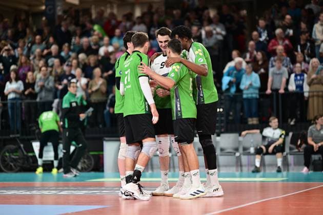 Volleyball I Men I Season 2024 2025 I Bundesliga I 2 Matchday I SVG Lüneburg TSV Haching Munich I 29 9 2024 VC Bitterfeld Wolfen celebrates the point Lüneburg LKH Arena Niedersachsen Germany Copyright: xLobeca AndreasxHannigx