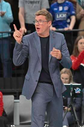 GER 1 VBL, SVG Lueneburg vs VC Bitterfeld Wolfen 29 09 2024, LKH Arena, Lueneburg, GER 1 VBL, SVG Lueneburg vs VC Bitterfeld Wolfen, in the picture coach Stefan Huebner Hübner Lueneburg nordphotoxGmbH xWitke nph00002