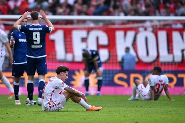 Koeln, Rheinenergiestadion, 29 09 24, GER, Herren, 2 Bundesliga, Saison 2024 2025, 1 FC Koeln Karlsruher SC Bild v li Denis HUSEINBASIC Koeln und Linton MAINA Koeln Only for editorial use DFL regulations prohibit any use of photographs as image sequences and or quasi video NRW Germany