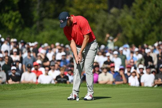 September 29, 2024, Montreal, Pq, Canada: United States team member Patrick Cantlay makes a birdie putt on the 2nd hole during their fifth round singles match at the Presidents Cup golf tournament at Royal Montreal Golf Club on Sunday, September 29, 2024 in Montreal. Canada News - September 29, 2024  - ZUMAc35_ 20240929_zaf_c35_018 Copyright: xGrahamxHughesx