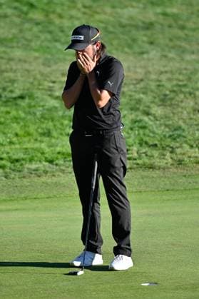 September 29, 2024, Madrid, Madrid, SPAIN: Angel HIDALGO of Spain celebrates the victory during the Acciona Open Espana 2024, golf DP World Tour in Spain, celebrated at Club de Campo of Madrid on September 29, 2024, in Madrid, Spain. Madrid SPAIN - ZUMAa181 20240929_zaa_a181_269 Copyright: xOscarxManuelxSanchezx