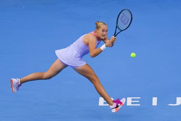 BEIJING, CHINA - SEPTEMBER 30: Mirra Andreeva of Russia competes in the Women s Singles Round of 32 match against Donna Vekic of Croatia on day eight of 2024 China Open at National Tennis Center on September 30, 2024 in Beijing, China.  Copyright: xVCGx 111521259364