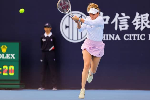 BEIJING, CHINA - SEPTEMBER 30: Donna Vekic of Croatia competes in the Women s Singles Round of 32 match against Mirra Andreeva of Russia on day eight of 2024 China Open at National Tennis Center on September 30, 2024 in Beijing, China.  Copyright: xVCGx 111521259353