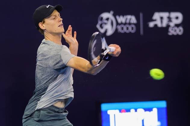 BEIJING, CHINA - SEPTEMBER 30: Jannik Sinner of Italy competes in the Men s Singles Quarterfinal match against Jiri Lehecka of Czechia on day eight of 2024 China Open at National Tennis Center on September 30, 2024 in Beijing, China.  Copyright: xVCGx 111521262148