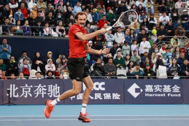 BEIJING, CHINA - SEPTEMBER 30: Daniil Medvedev of Russia competes in the Men s Singles Quarterfinal match against Flavio Cobolli of Italy on day eight of 2024 China Open at National Tennis Center on September 30, 2024 in Beijing, China.  Copyright: xVCGx 111521260753