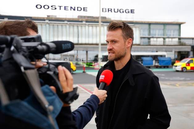 Sturm Graz v Club Brugge - UEFA Champions League - media activities OOSTENDE, BELGIUM - OCTOBER 01 : Mignolet Simon goalkeeper of Club Brugge pictured at Ostend Bruges Airport prior the UEFA Champions League match between and on October 1, 2024 in Oostende, Belgium, 01 10 2024 Oostende Belgium  Copyright: xJanxDexMeuleneirx