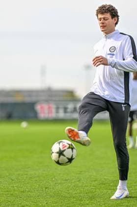 SOCCER - UEFA CL, Sturm vs Brugge GRAZ,AUSTRIA,01.OCT.24 - SOCCER - UEFA Champions League, SK Sturm Graz vs FC Bruegge, preview, training Sturm. Image shows Erencan Yardimci (Sturm).  GEPAxpictures xAvnixRetkoceri