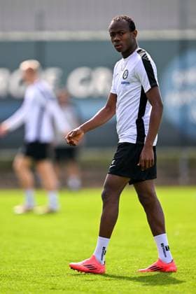 SOCCER - UEFA CL, Sturm vs Brugge GRAZ,AUSTRIA,01.OCT.24 - SOCCER - UEFA Champions League, SK Sturm Graz vs FC Bruegge, preview, training Sturm. Image shows Malick Yalcouye (Sturm).  GEPAxpictures xAvnixRetkoceri