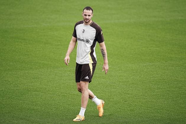 Juventus™ Federico Gatti during training session at JTC Continassa in Turin on the eve of their League Phase, Matchday 2 of UEFA Champions League football match against RB Lipsia - Tuesday, October 1, 2024. - Soccer .  Copyright: xMarcoxAlpozzi LaPressex