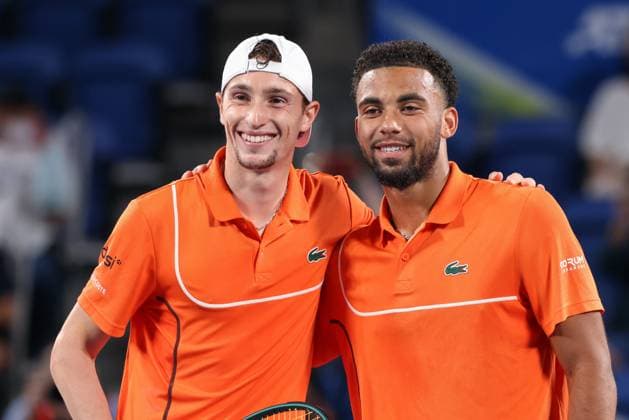 Arthur Fils and Ugo Humbert pose for a photo at the net, during the Mens Singles, Gentlemen s Singles Final, Kinoshita Group Japan Open Tennis Championships, Tokyo, Japan Copyright: xJuergenxHasenkopfx