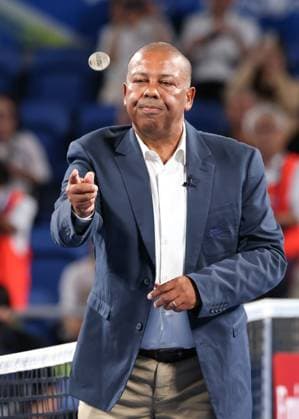 Chair umpire Carlos Bernades, coin toss, coin toss in mens singles, Gentlemen s Singles Final, Kinoshita Group Japan Open Tennis Championships, Tokyo, Japan Copyright: xJuergenxHasenkopfx