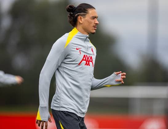 Football - UEFA Champions League - League Phase - Liverpool FC v Bologna FC - MD-1 LIVERPOOL, ENGLAND - Tuesday, October 1, 2024: Liverpool s Darwin Nunez during a training session at the AXA Training Centre ahead of the UEFA Champions League match between Liverpool FC and Bologna FC. (Photo by David Rawcliffe Propaganda) LIVERPOOL AXA Training Centre MERSEYSIDE ENGLAND  Copyright: xDavidxRawcliffex P2024-10-01-Liverpool_Bologna_MD-1-34