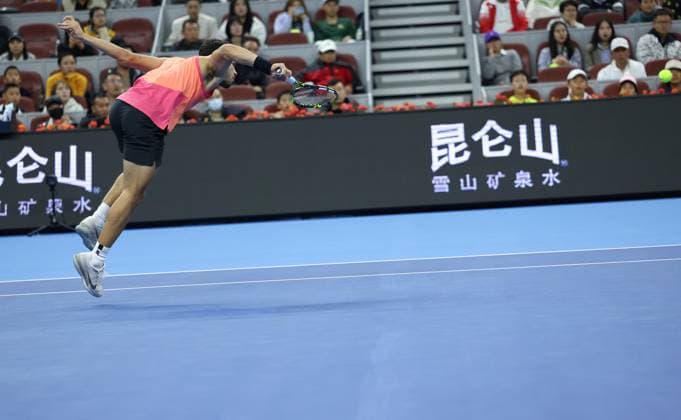 (241001) -- BEIJING, Oct. 1, 2024 -- Carlos Alcaraz of Spain competes during the men s singles semi-final match against Daniil Medvedev of Russia at 2024 China Open tennis tournament in Beijing, capital of China, Oct. 1, 2024. ) (SP)CHINA-BEIJING-TENNIS-CHINA OPEN-MEN S SINGLES (CN) BaixXuefei 