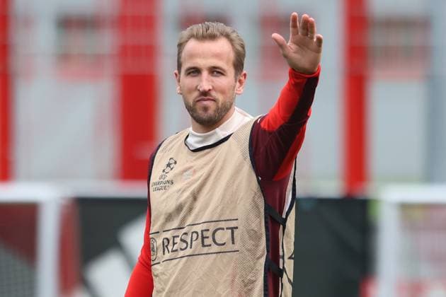 9 Harry Kane, is fit, satisfied, in a good mood, gestures, gesticulating, portrait, portrait, football final training FC Bayern Munich before UEFA Champions League match against Aston Villa 01 09 2024 Training ground, Säbenerstr PHOTO Mladen Lackovic LakoPress