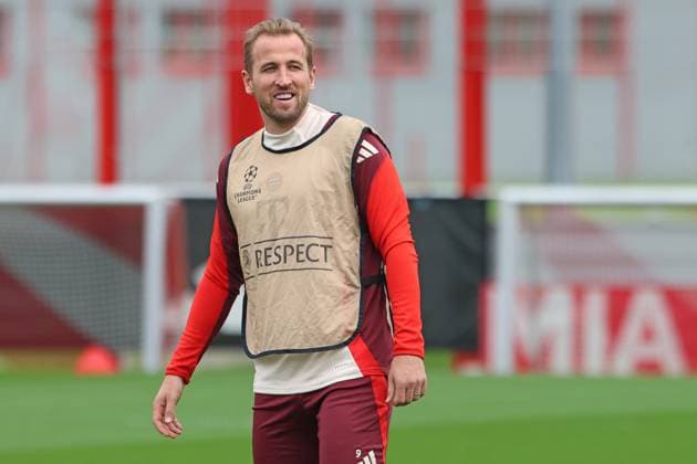 9 Harry Kane, is fit, satisfied, in a good mood, gestures, gesticulating, portrait, portrait, football final training FC Bayern Munich before UEFA Champions League match against Aston Villa 01 09 2024 Training ground, Säbenerstr PHOTO Mladen Lackovic LakoPress