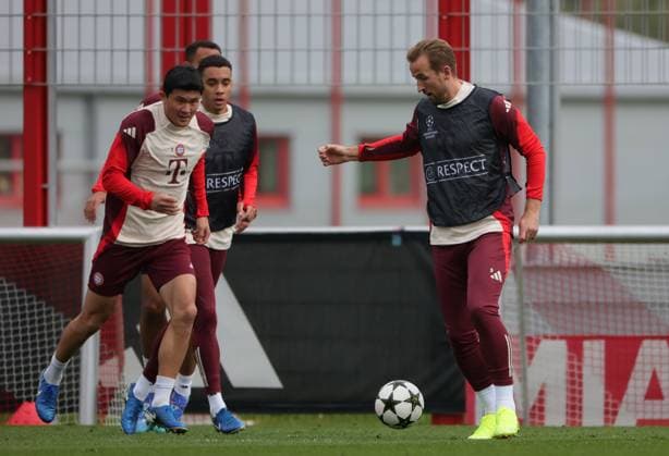 20241001, CL, FC Bayern final training, Football, Sport, in the picture Min Jae Kim FC Bayern Muenchen , Jamal Musiala FC Bayern Muenchen , Tarek Buchmann FC Bayern Muenchen , against Harry Kane FC Bayern Muenchen