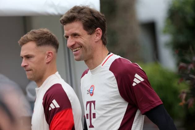 20241001, CL, FC Bayern final training, football, sport, in the picture Joshua Kimmich FC Bayern Muenchen and Thomas Mueller FC Bayern Muenchen