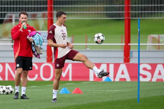 Joao Palhinha FC Bayern Muenchen, 16 with ball, Final training, FC Bayern Muenchen, Football, UEFA Champions League, Matchday 2, Season 24 25, 01 10 2024, Final training, FC Bayern Muenchen, Football, UEFA Champions League, Matchday 2, Season 24 25, 01 10 2024 Muenchen Copyright: xEibner-Pressefoto JennixMaulx EP_JML