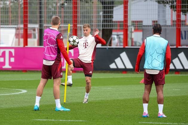 Joshua Kimmich FC Bayern Muenchen, 06 with ball at training, Final training, FC Bayern Muenchen, Football, UEFA Champions League, Matchday 2, Season 24 25, 01 10 2024, Final training, FC Bayern Muenchen, Football, UEFA Champions League, Matchday 2, Season 24 25, 01 10 2024 Muenchen Copyright: xEibner-Pressefoto JennixMaulx EP_JML