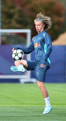 RB Leipzig Training Champions League Leipzig, 01 10 2024, RB Training Center, Football, UEFA Champions League, Matchday 1, RB LEIPZIG vs JUVENTUS TURIN on 02 10 2024 , Final training RB Leipzig , In the picture Viggo Gebel 47, RB Leipzig on the ball , Picture Point