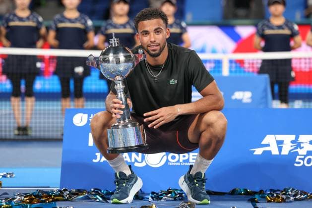 Winner Arthur Fils with trophy, trophy award ceremony, presentation final, final, Kinoshita Group Japan Open Tennis Championships, Tokyo, Japan Copyright: xJuergenxHasenkopfx