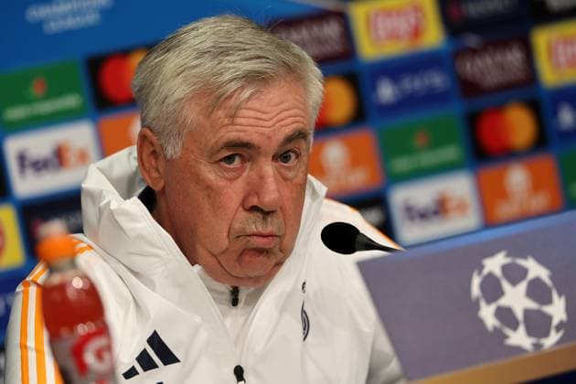 Entrainement et conf presse Real Madrid PHOTOPQR VOIX DU NORD STEPHANE MORTAGNE ; 01 10 2024 ; Villeneuve d Ascq, le 01 10 2024, Football, Ligue des Champions, LILLE - REAL MADRID Entrainement des joueurs de Madrid la veille du match contre le LOSC Conference de presse de l entraineur de madrid Carlo Ancelotti PHOTO STEPHANE MORTAGNE LA VOIX DU NORD - press conference, PK, Pressekonferenz of Madrid coach Carlo Ancelotti Oct 01 2024 Hauts de France France  Copyright: xPHOTOPQR VOIXxDUxNORD MAXPPPxSTEPHANExMORTAGNEx 20241001VDN4751 20241001VDN4751