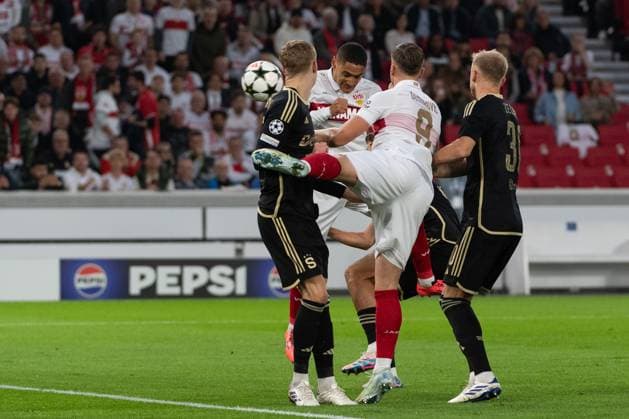 Goal for 1 0 by Enzo Millot VfB Stuttgart, 08 GER, VfB Stuttgart vs AC Sparta Prague, Football, Men, UEFA Champions League, Matchday 2, Season 2024 2025, 01 10 2024, GER, VfB Stuttgart vs AC Sparta Prague, Football, Men, UEFA Champions League, Matchday 2, Season 2024 2025, 01 10 2024 Stuttgart Copyright: xEibner-Pressefoto WolfgangxFrankx EP_WFK
