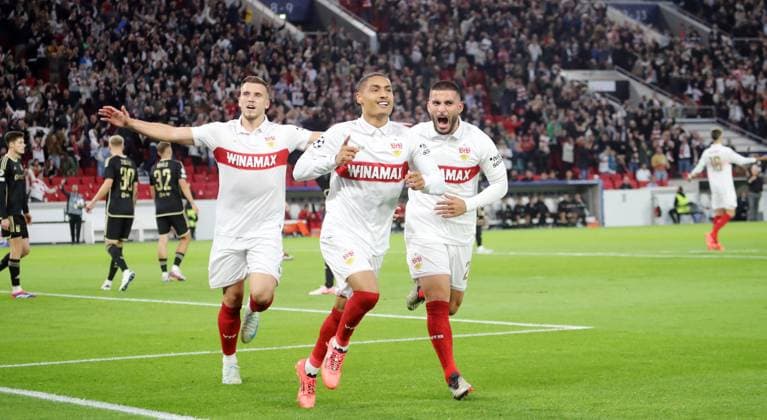 01 10 24 VfB Stuttgart AC Sparta Prague Germany, Stuttgart, 01 10 2024, Football, UEFA Champions League, VfB Stuttgart AC Sparta Prague Enzo Millot VfB Stuttgart Cheer Goal 1 0 Millot