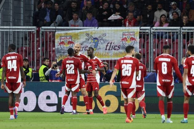SOCCER - UEFA CL, RBS vs Brest SALZBURG,AUSTRIA,01.OCT.24 - SOCCER - UEFA Champions League, Red Bull Salzburg vs Stade Brestois 29. Image shows the rejoicing of Brest.  GEPAxpictures xMathiasxMandl