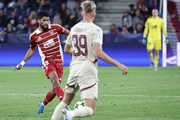 SOCCER - UEFA CL, RBS vs Brest SALZBURG,AUSTRIA,01.OCT.24 - SOCCER - UEFA Champions League, Red Bull Salzburg vs Stade Brestois 29. Image shows Mahdi Camara (Brest).  GEPAxpictures xDavidxGeieregger