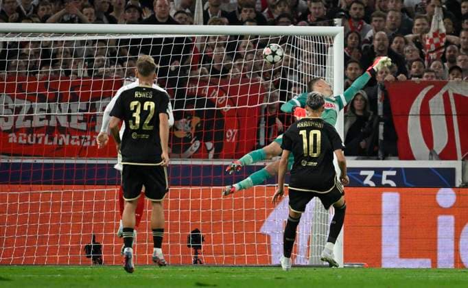 GOAL for 1 1 Kaan Kairinen AC Sparta Prague 06 Free kick against goalkeeper Alexander Nuebel VfB Stuttgart 33 Champions League VfB Stuttgart vs AC Sparta Prague 01 10 2024 DFL REGULATIONS PROHIBIT ANY USE OF PHOTOGRAPHS AS IMAGE SEQUENCES AND OR QUASI VIDEO VfB Stuttgart vs AC Sparta Prague