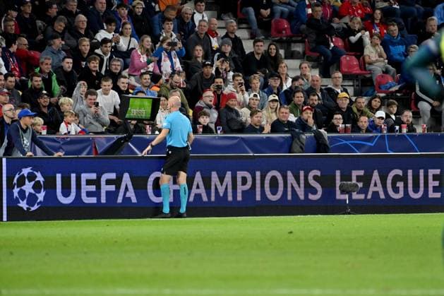 Reffere check VAR during the UEFA Champions League, League phase football match between Salzburg and Brest FOOTBALL : Salzbourg Vs Brest - Ligue des Champions - 01 10 2024 IgorKupljenik Panoramic 