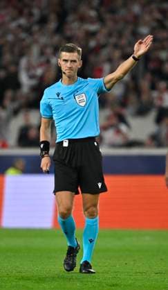 Referee Referee Manfredas Lukjancukas LTU Gesture Gesture Champions League VfB Stuttgart vs AC Sparta Prague 01 10 2024 DFL REGULATIONS PROHIBIT ANY USE OF PHOTOGRAPHS AS IMAGE SEQUENCES AND OR QUASI VIDEO VfB Stuttgart vs AC Sparta Prague