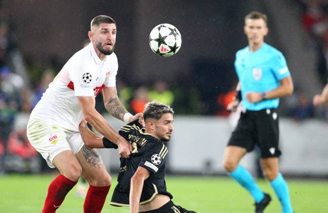 Chabot - Rrahmani , VfB Stuttgart - Sparta Prag, Uefa Champions League , Fußball , in der MHP Arena, Stuttgart, Baden-Württemberg , Deutschland . Oktober 01, 2024 - Photo by: Davide Elias Ipa Photo Pressefoto DENL Copyright: xx