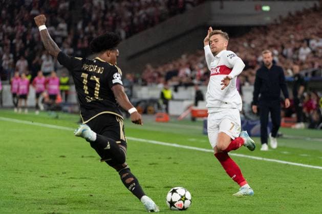 v li Angelo Preciado AC Sparta Prague, 17 , Justin Diehl VfB Stuttgart, 17 , GER, VfB Stuttgart vs AC Sparta Prague, Football, Men, UEFA Champions League, Matchday 2, Season 2024 2025, 01 10 2024, GER, VfB Stuttgart vs AC Sparta Prague, Football, Men, UEFA Champions League, Matchday 2, Season 2024 2025, 01 10 2024 Stuttgart Copyright: xEibner-Pressefoto WolfgangxFrankx EP_WFK